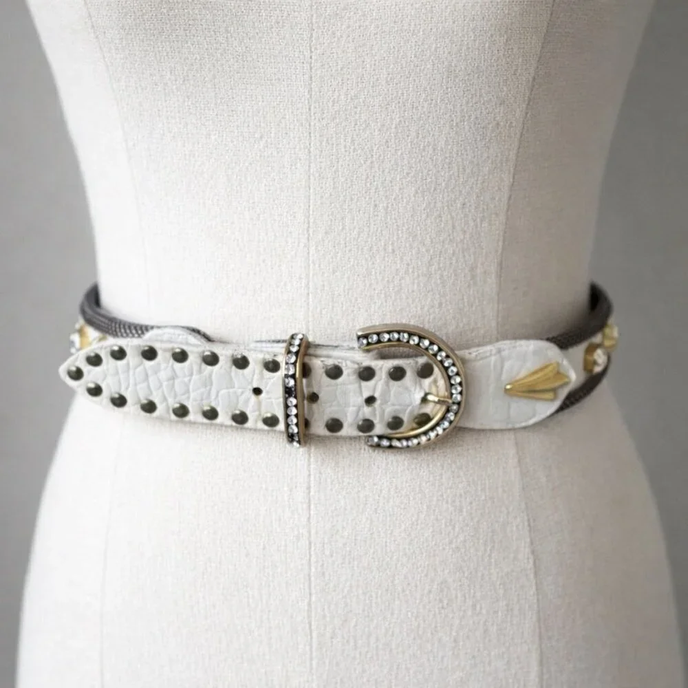 Vintage Sand Castle NY white leather belt studded studs embellished womens med